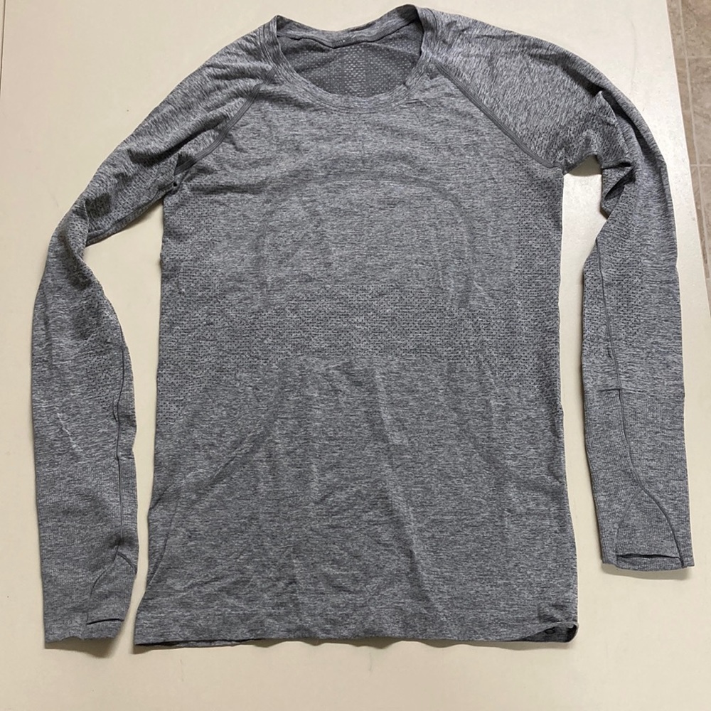 Lululemon Swiftly Tech longsleeve size 8